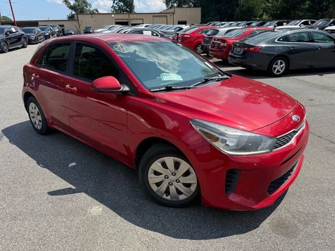 Used 2018 Kia Rio S FWD image 2