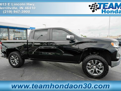 Used 2024 Chevrolet Silverado 1500 LT AWD/4WD image 1