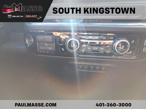 Used 2025 GMC Sierra 3500 SLE AWD/4WD image 16