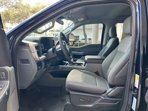 Used 2024 Ford F350 XLT image 5