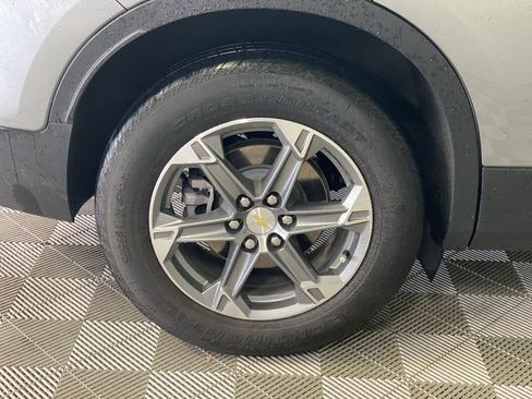 Used 2023 Chevrolet Blazer LT FWD image 18
