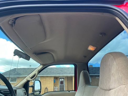 Used 2001 Ford F250 4x4 Regular Cab Super Duty image 66