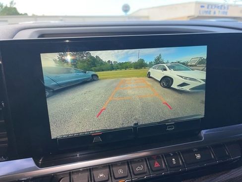 Used 2022 GMC Sierra 1500 Elevation image 17