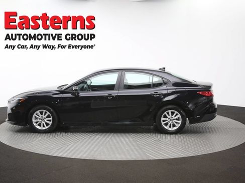 Used 2025 Toyota Camry LE FWD image 58