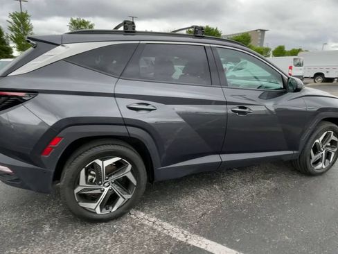 Used 2024 Hyundai Tucson Limited AWD/4WD image 2