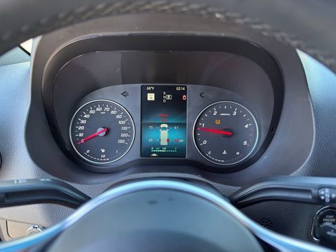 Used 2023 Mercedes-Benz Sprinter 2500 image 16