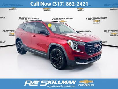 Used 2023 GMC Terrain SLE w/ Driver Convenience Package