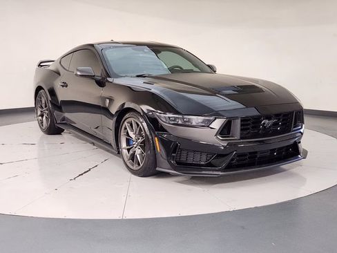 Used 2024 Ford Mustang Dark Horse image 6