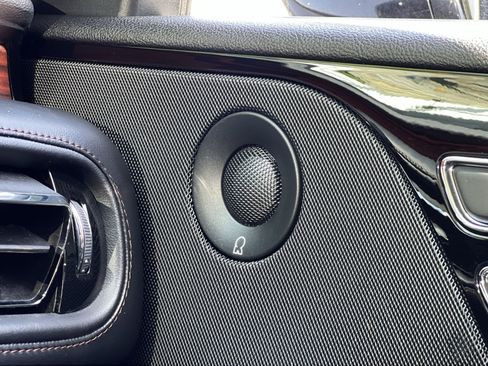 Used 2024 Lincoln Aviator Reserve AWD/4WD image 41