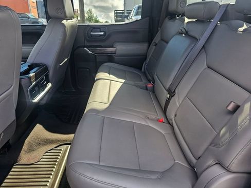 Used 2019 Chevrolet Silverado 1500 LTZ w/ LTZ Plus Package AWD/4WD image 16