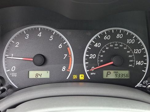 Used 2010 Toyota Corolla LE FWD image 20