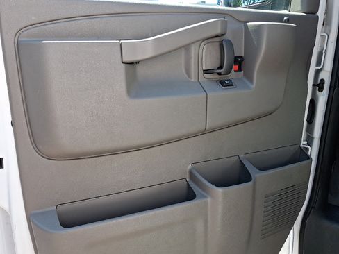 Certified 2024 GMC Savana 2500 w/ Driver Convenience Package RWD image 14