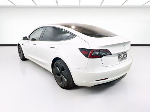 Used 2021 Tesla Model 3 Standard Range Plus image 6