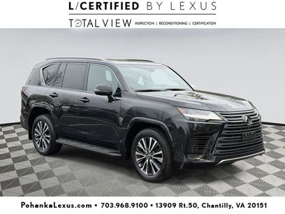 Used 2022 Lexus LX 600 4WD w/ Premium Package