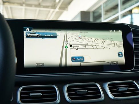 New 2025 Mercedes-Benz GLE 53 AMG 4MATIC Coupe image 22