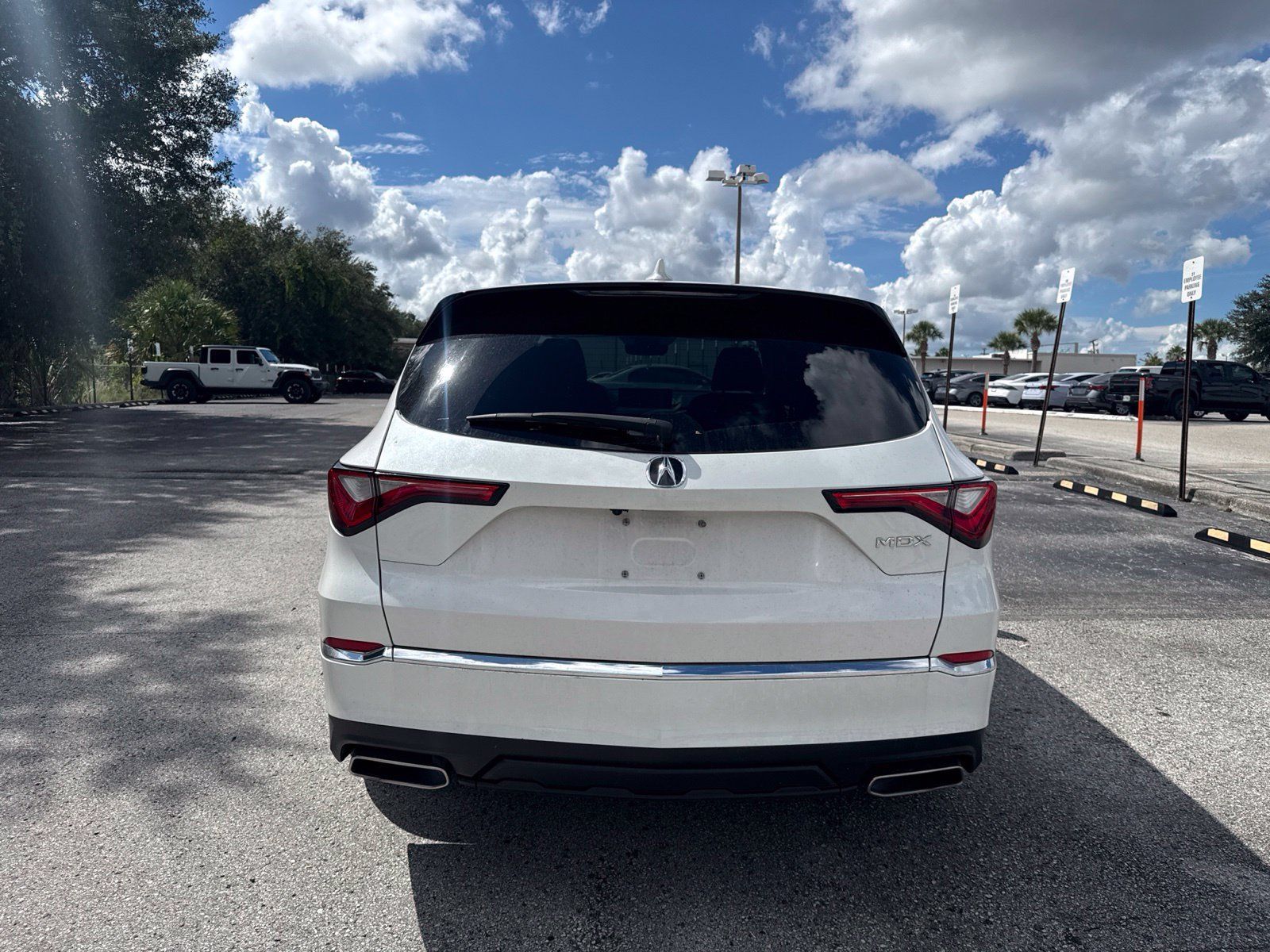 Used 2024 Acura MDX FWD image 4