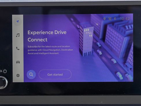 Certified 2025 Toyota Tacoma SR5 w/ SR5 Upgrade Package image 34