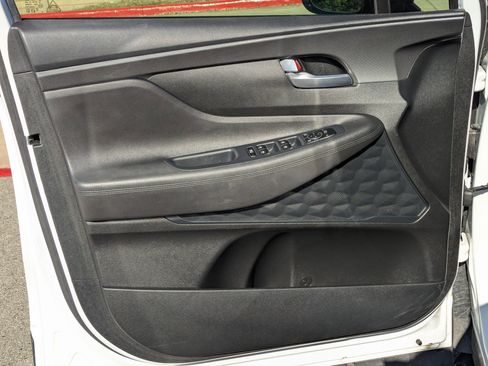 Used 2022 Hyundai Santa Fe XRT image 11