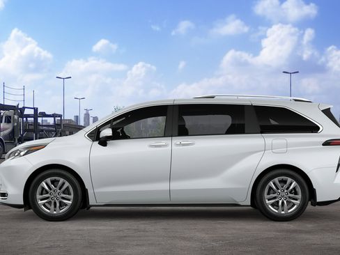 New 2026 Toyota Sienna Limited AWD/4WD image 4