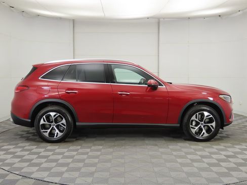 Certified 2026 Mercedes-Benz GLC 350e 4MATIC image 4