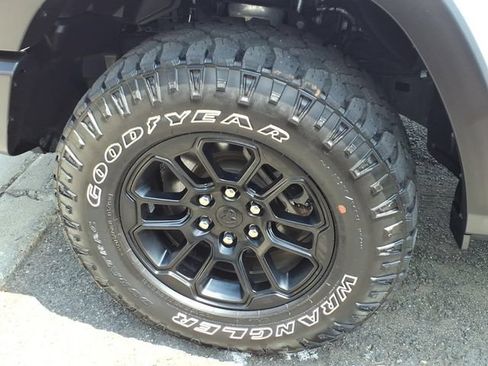 Certified 2025 RAM 1500 Rebel w/ Trailer Tow Group AWD/4WD image 10