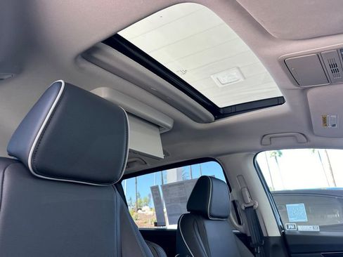 New 2026 Honda Odyssey Touring image 21