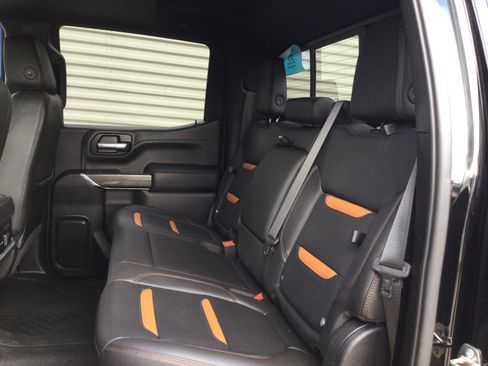 Used 2020 GMC Sierra 1500 AT4 w/ AT4 Premium Package image 7