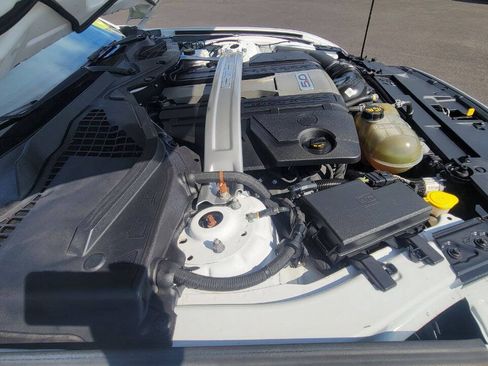 Used 2019 Ford Mustang GT Premium w/ Equipment Group 401A RWD image 33