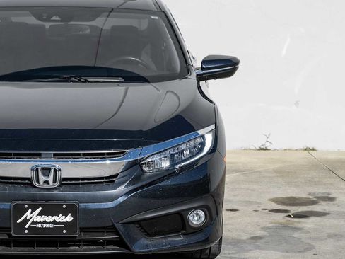 Used 2016 Honda Civic Touring image 46