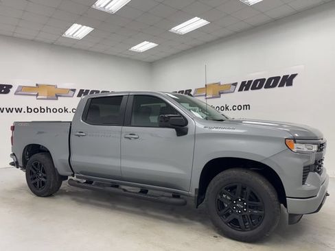 New 2026 Chevrolet Silverado 1500 RST w/ RST Select Package AWD/4WD image 3