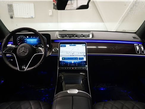 Certified 2024 Mercedes-Benz S 580e 4MATIC Sedan image 15