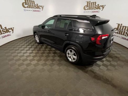 Used 2023 GMC Terrain SLE w/ Driver Convenience Package FWD image 6