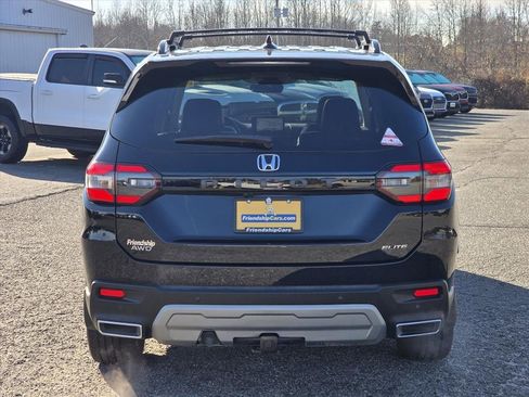 Used 2023 Honda Pilot Elite image 25