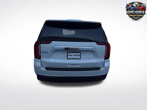 Used 2023 GMC Yukon SLT RWD image 4