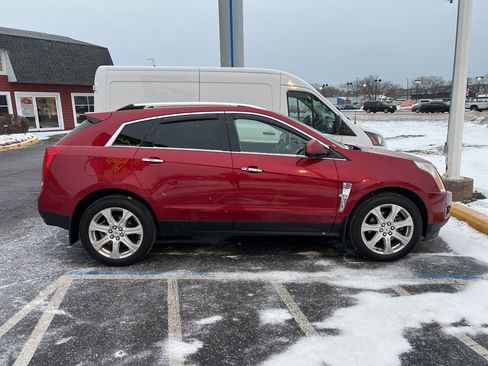Used 2010 Cadillac SRX Premium image 2