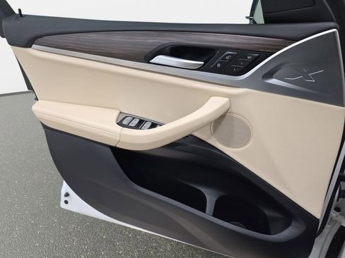 Used 2021 BMW X4 xDrive30i w/ Premium Package image 27