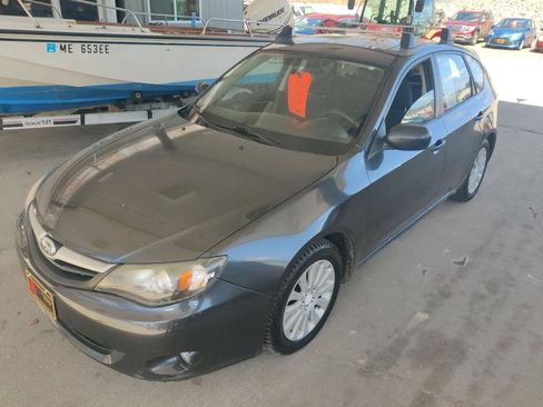 Used 2011 Subaru Impreza 2.5i Premium w/ PWR Moonroof Value Pkg AWD/4WD image 2