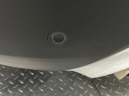 Used 2020 Ford Escape SEL image 11