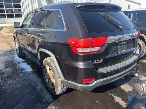 Used 2011 Jeep Grand Cherokee Laredo image 6