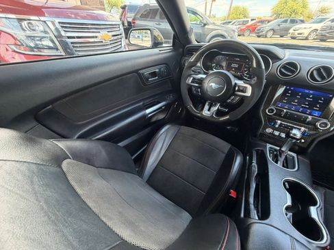 Used 2019 Ford Mustang GT Premium w/ Equipment Group 401A RWD image 44