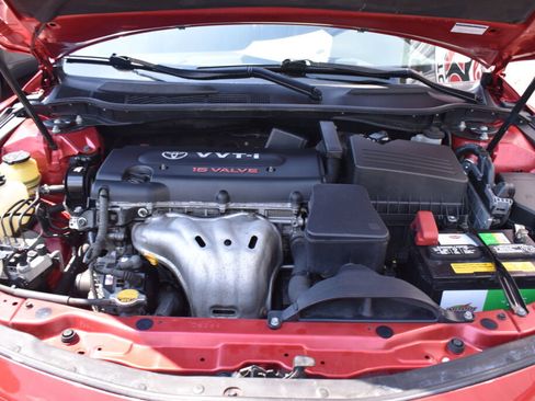Used 2009 Toyota Camry LE FWD image 26