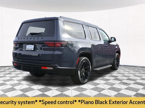 Used 2023 Jeep Wagoneer Series II image 15