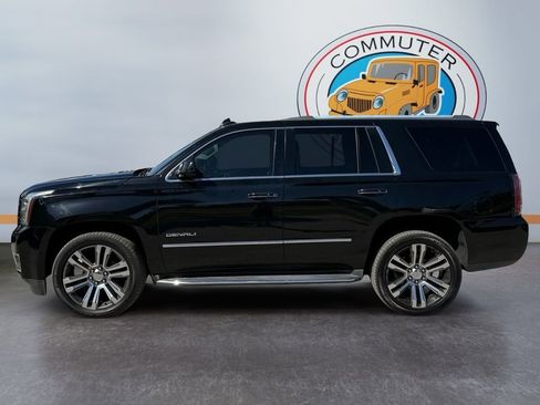 Used 2017 GMC Yukon Denali image 2