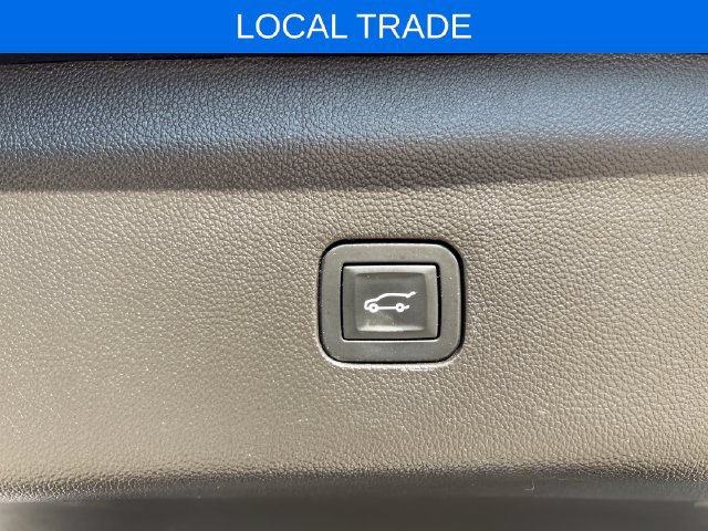 Used 2018 Buick Enclave Essence FWD image 21