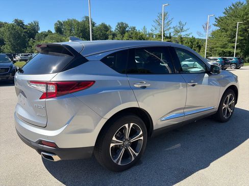 Used 2023 Acura RDX AWD w/ Advance Package image 4