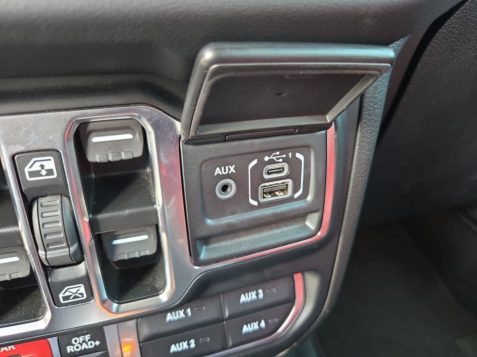 Used 2024 Jeep Wrangler Unlimited Rubicon 392 w/ Dual Door Group (Lowers Only) AWD/4WD image 29