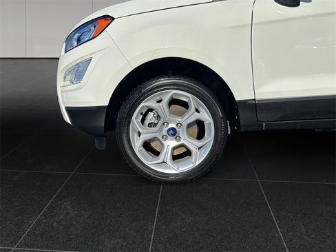 Used 2022 Ford EcoSport SE w/ SE Convenience Package image 9