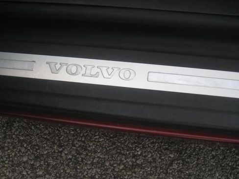 Used 2011 Volvo C70 T5 image 25