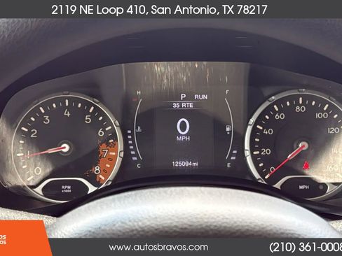 Used 2017 Jeep Renegade Sport w/ Power & Air Group FWD image 14