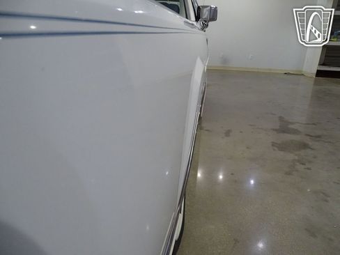 Used 1989 Lincoln Town Car image 36